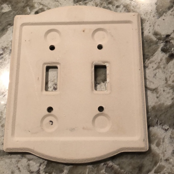 Judy Buswell Switchplate Cover - Picture 2 of 5